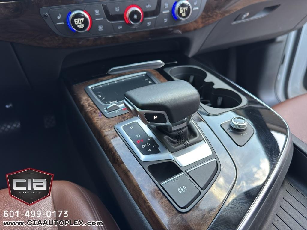 Audi Q7 SE Premium 55 TFSI quattro 2019