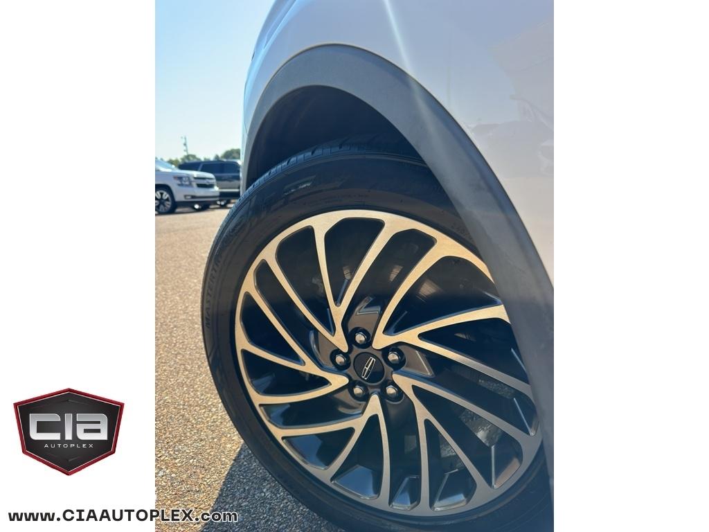 Lincoln Nautilus Reserve AWD 2019