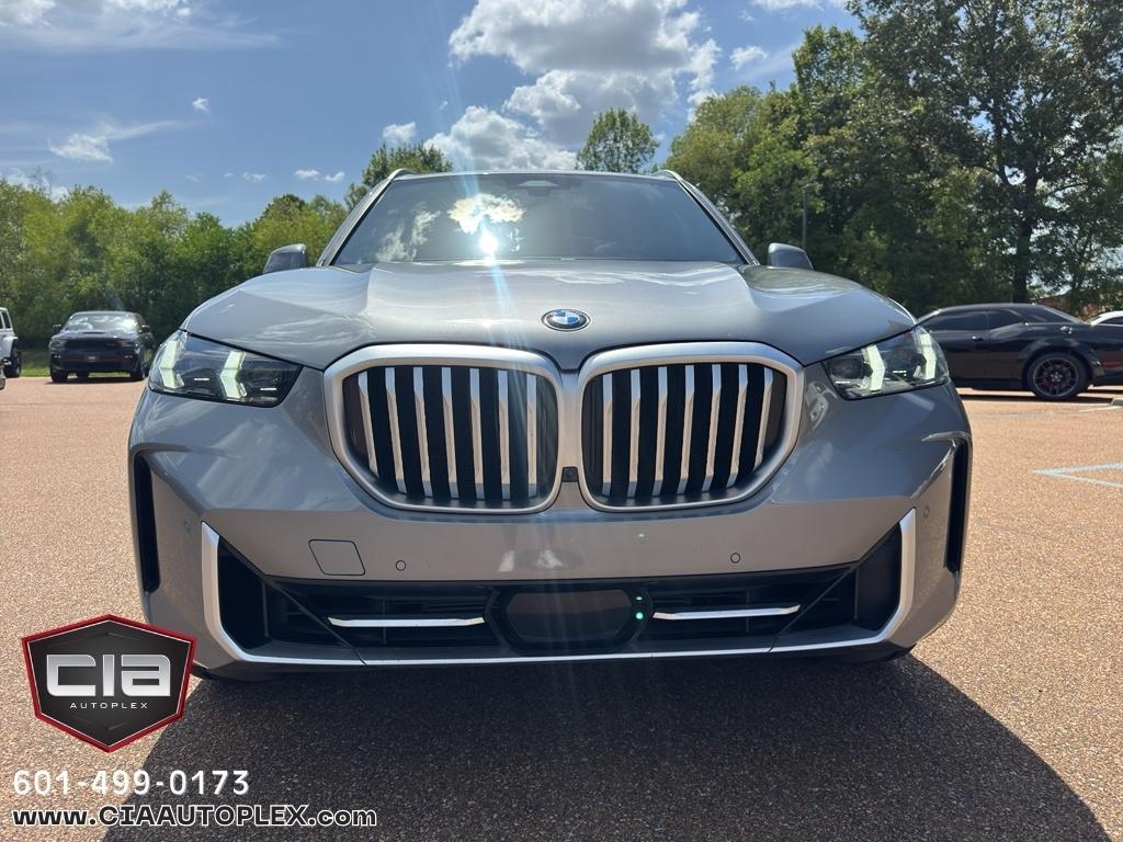 BMW X5 xDrive40i Sports Activity Vehicle 2024