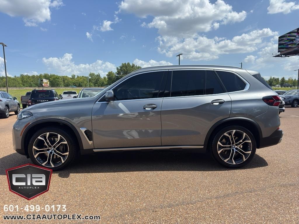 BMW X5 xDrive40i Sports Activity Vehicle 2024