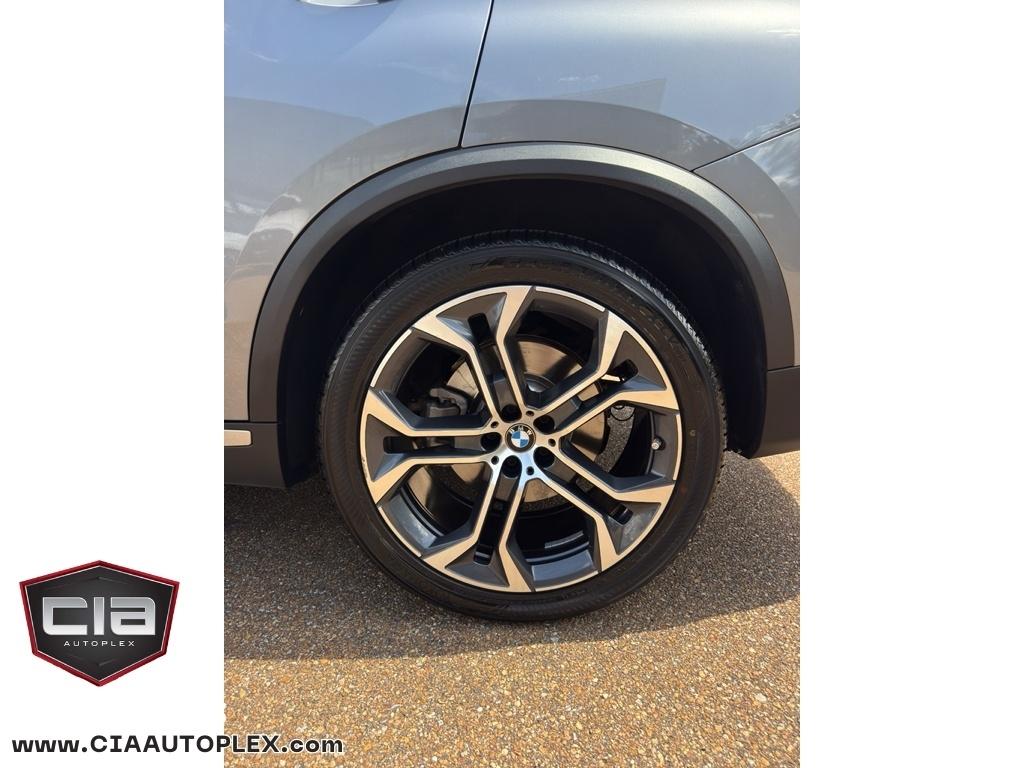 BMW X5 xDrive40i Sports Activity Vehicle 2024