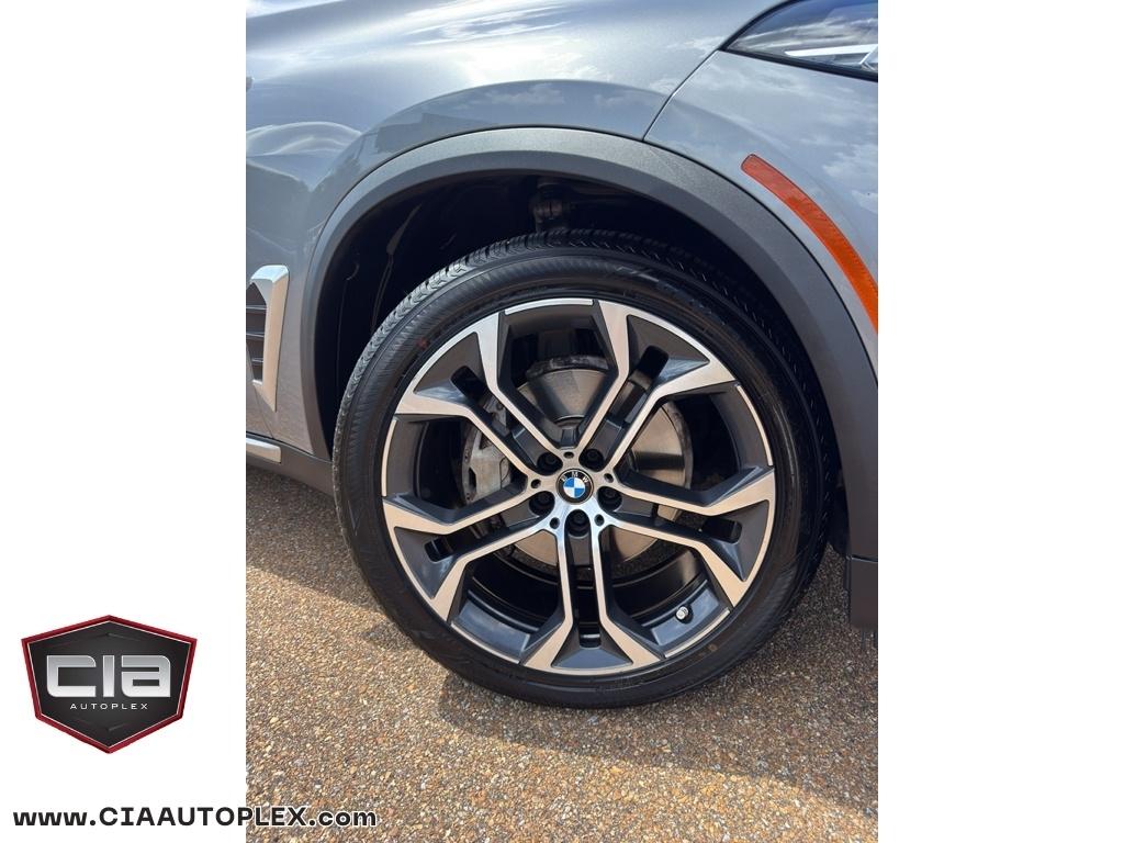 BMW X5 xDrive40i Sports Activity Vehicle 2024