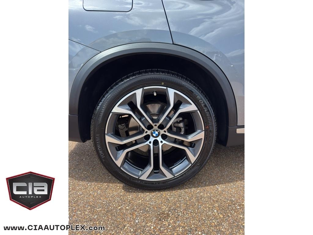 BMW X5 xDrive40i Sports Activity Vehicle 2024