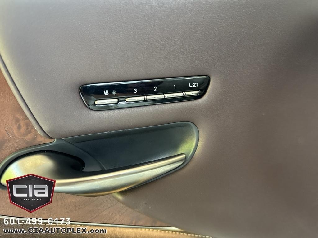 Lexus LS LS 500 RWD 2018