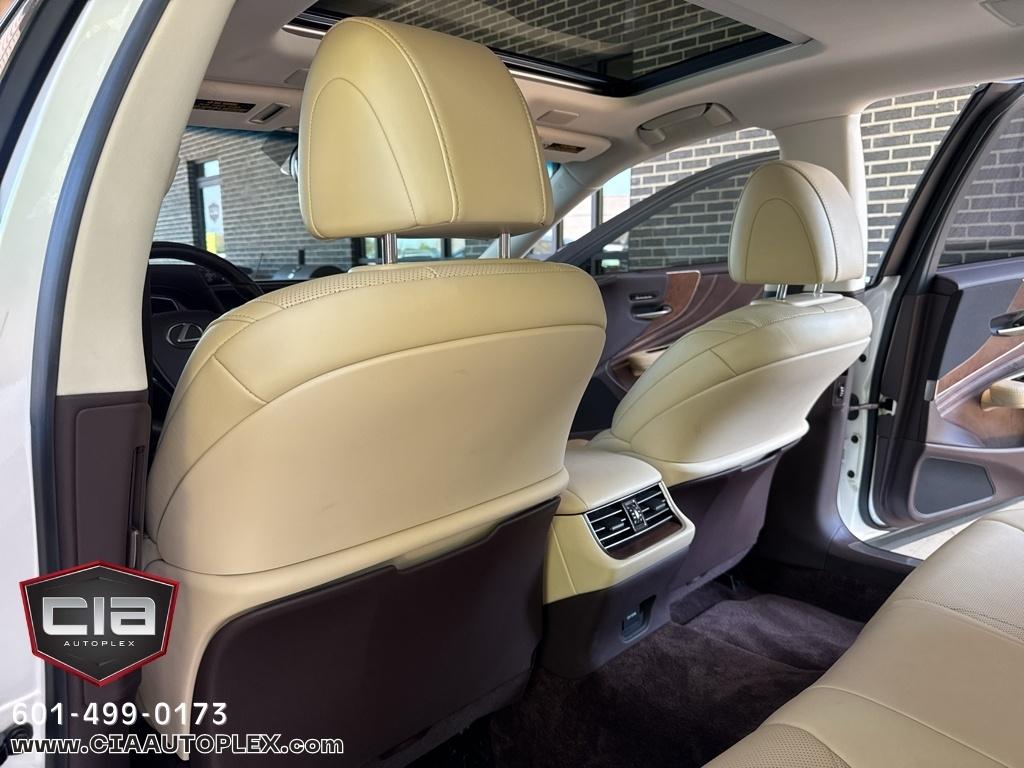 Lexus LS LS 500 RWD 2018
