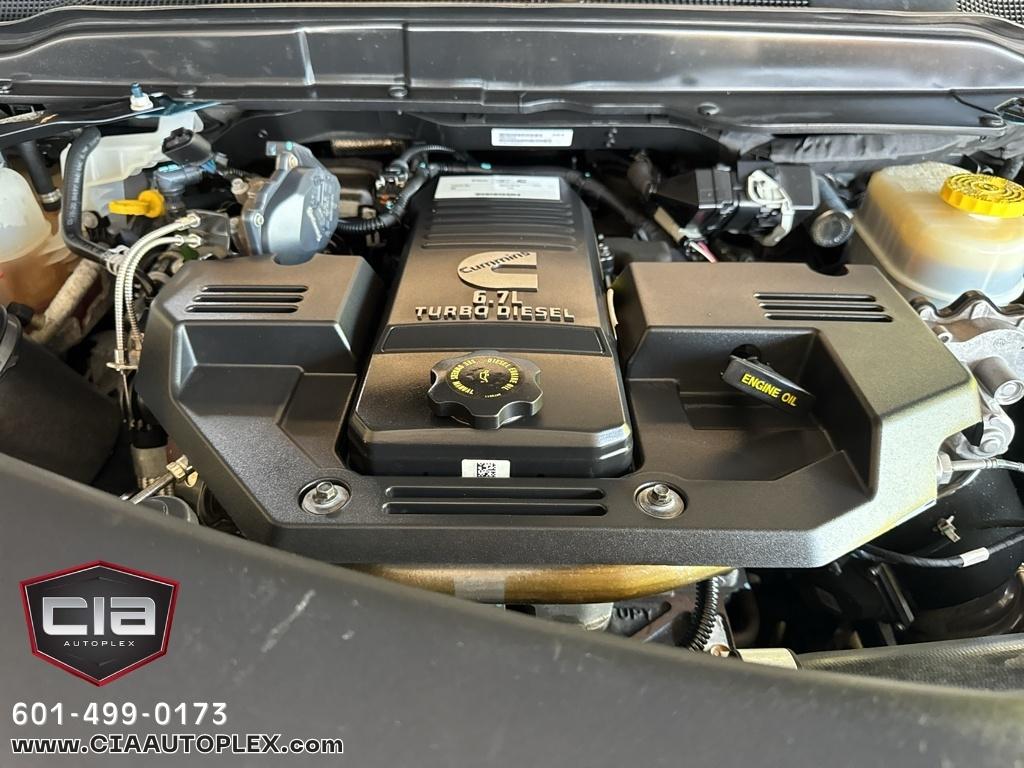 RAM 2500 Limited 4x4 Crew Cab 6'4" Box 2020