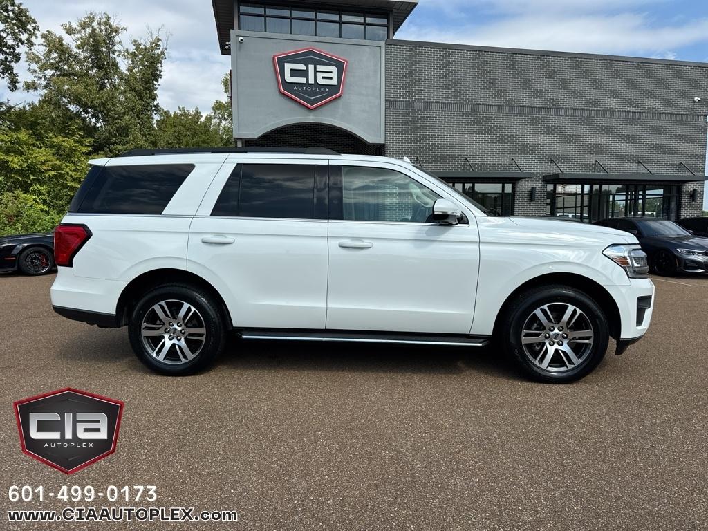 Ford Expedition XLT 4x2 2022