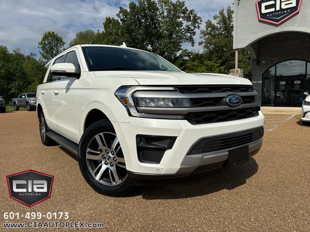 Ford Expedition XLT 4x2 2022