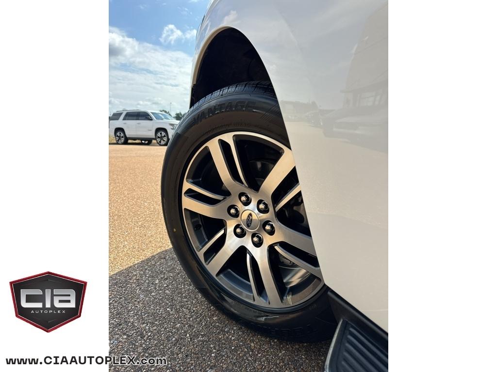 Ford Expedition XLT 4x2 2022
