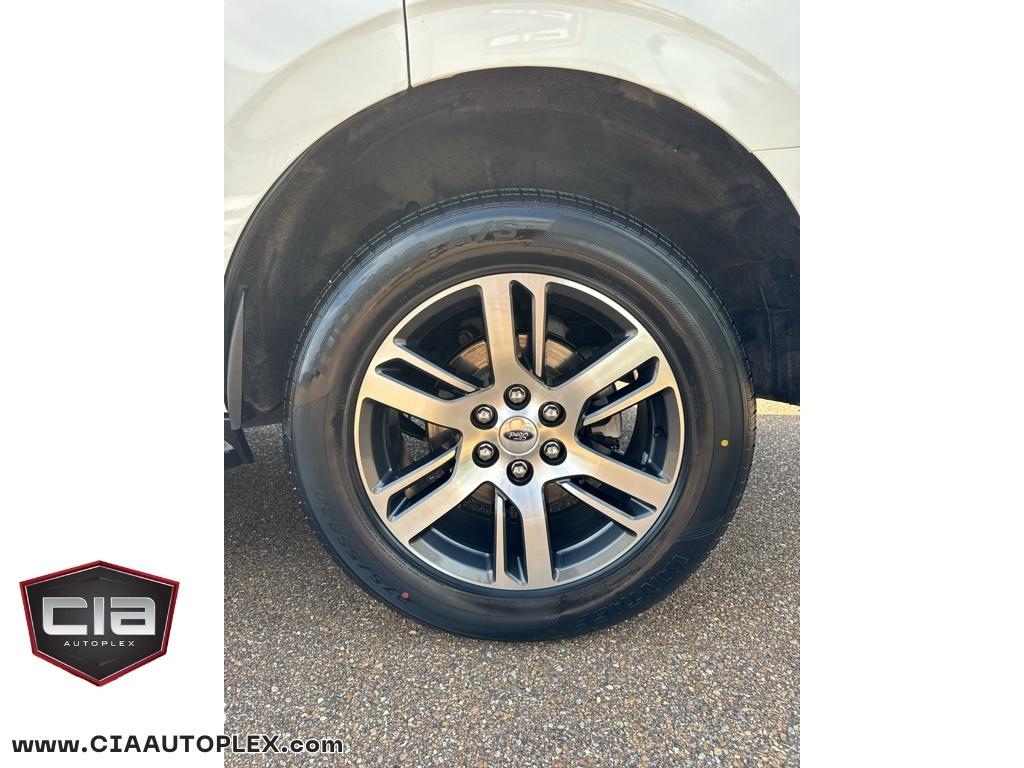Ford Expedition XLT 4x2 2022