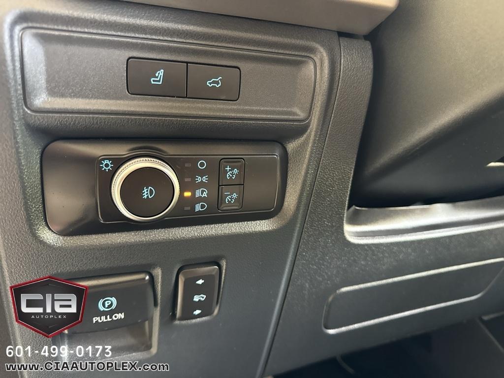 Ford Expedition XLT 4x2 2022