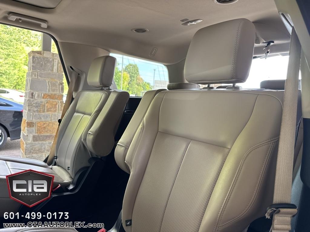 Ford Expedition XLT 4x2 2022
