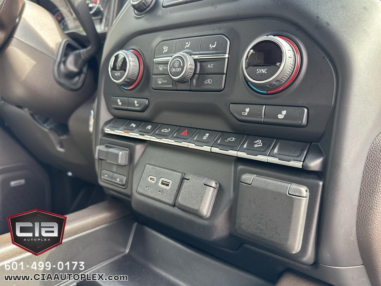 Chevrolet Silverado 1500 4WD Crew Cab 147" LT Trail Boss 2020