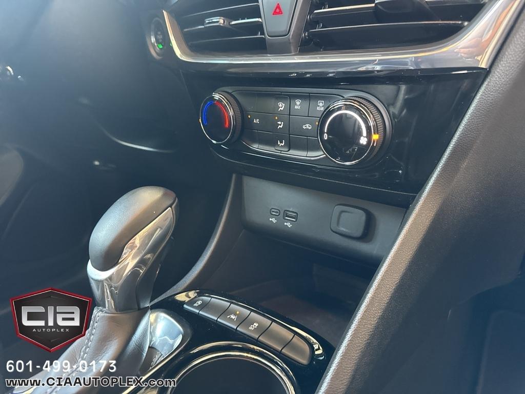 Buick Encore GX FWD 4dr Sport Touring 2024
