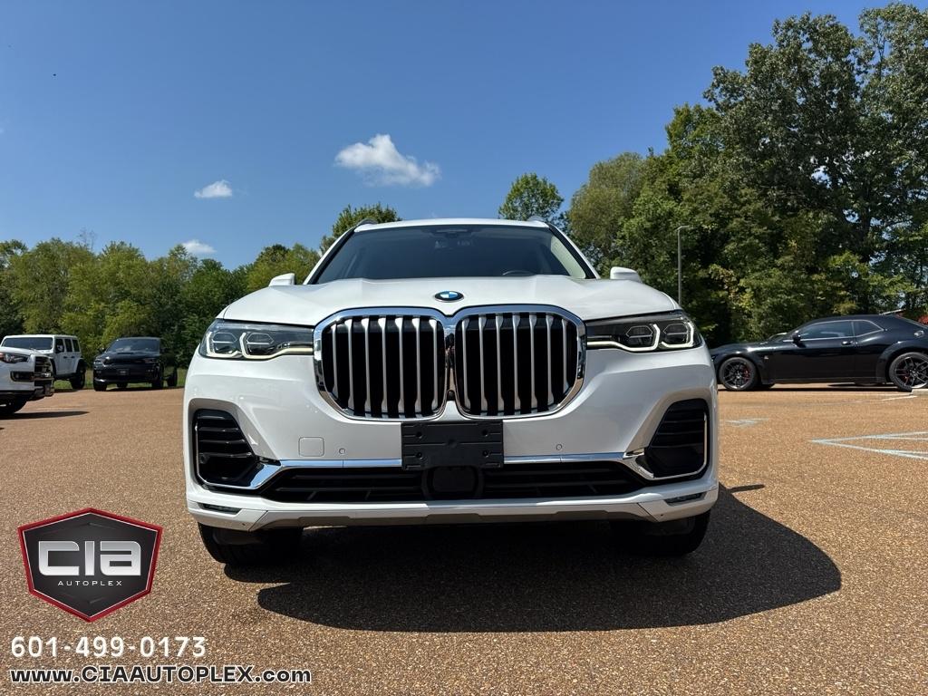 BMW X7 photo 2