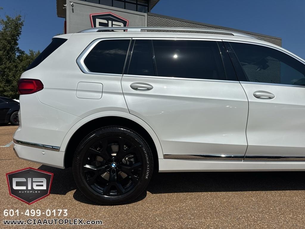BMW X7 photo 10