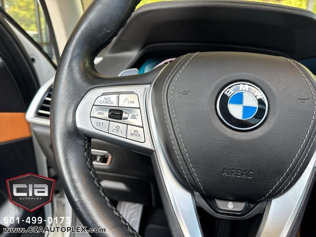 BMW X7 photo 16