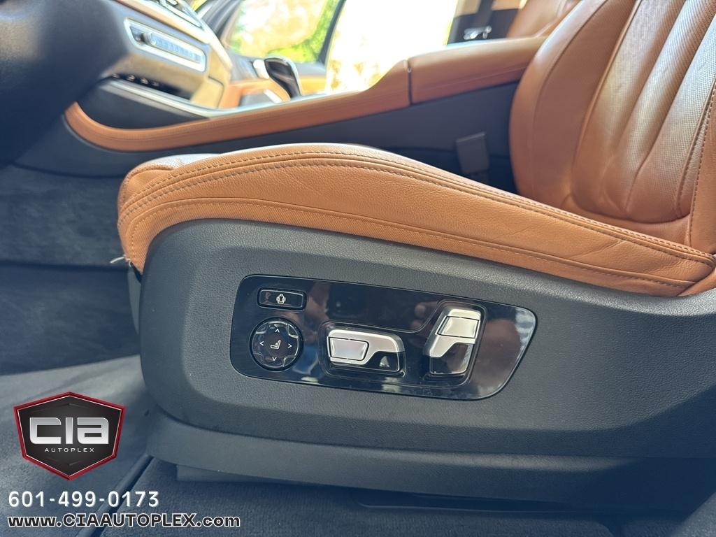 BMW X7 photo 19