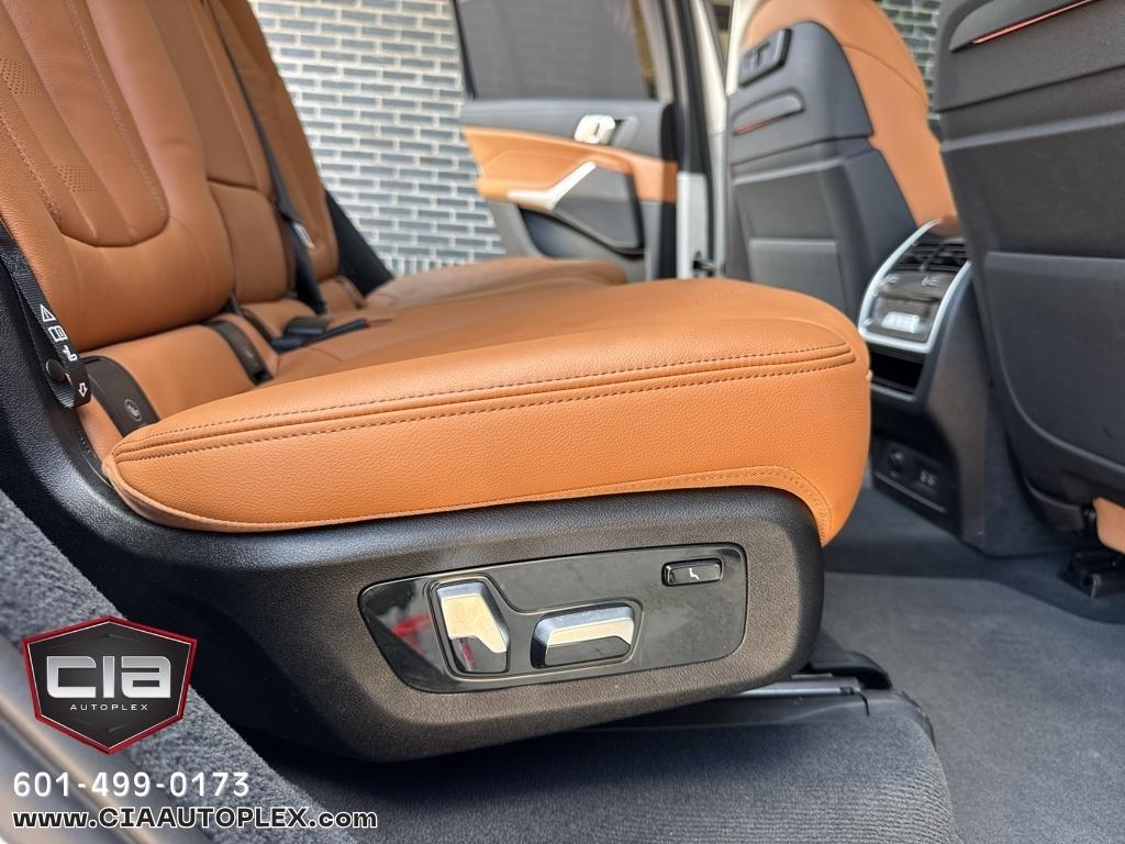 BMW X7 photo 34