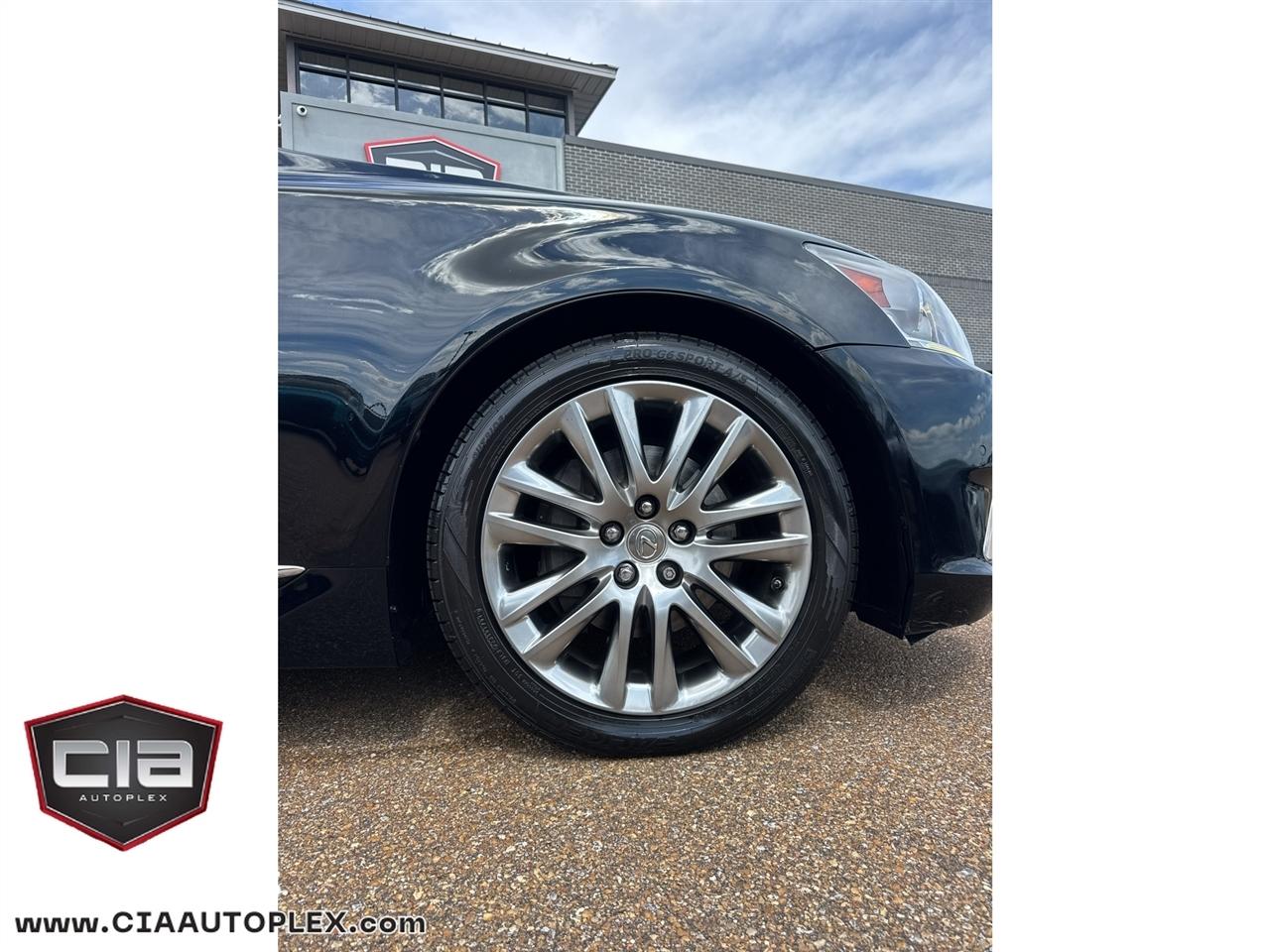 Lexus LS 460 4dr Sdn RWD 2013