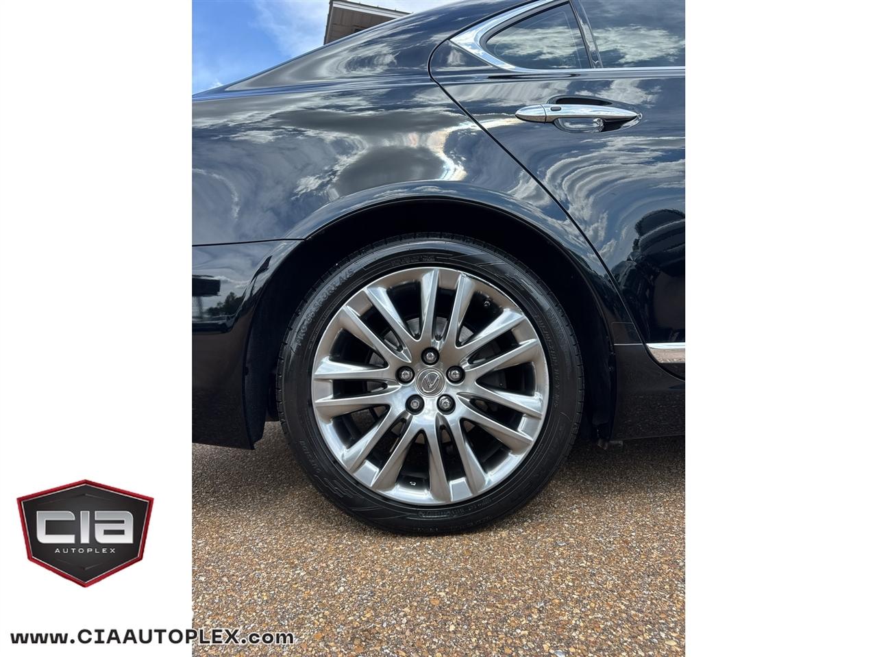 Lexus LS 460 4dr Sdn RWD 2013