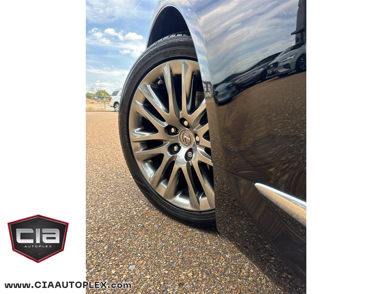 Lexus LS 460 4dr Sdn RWD 2013