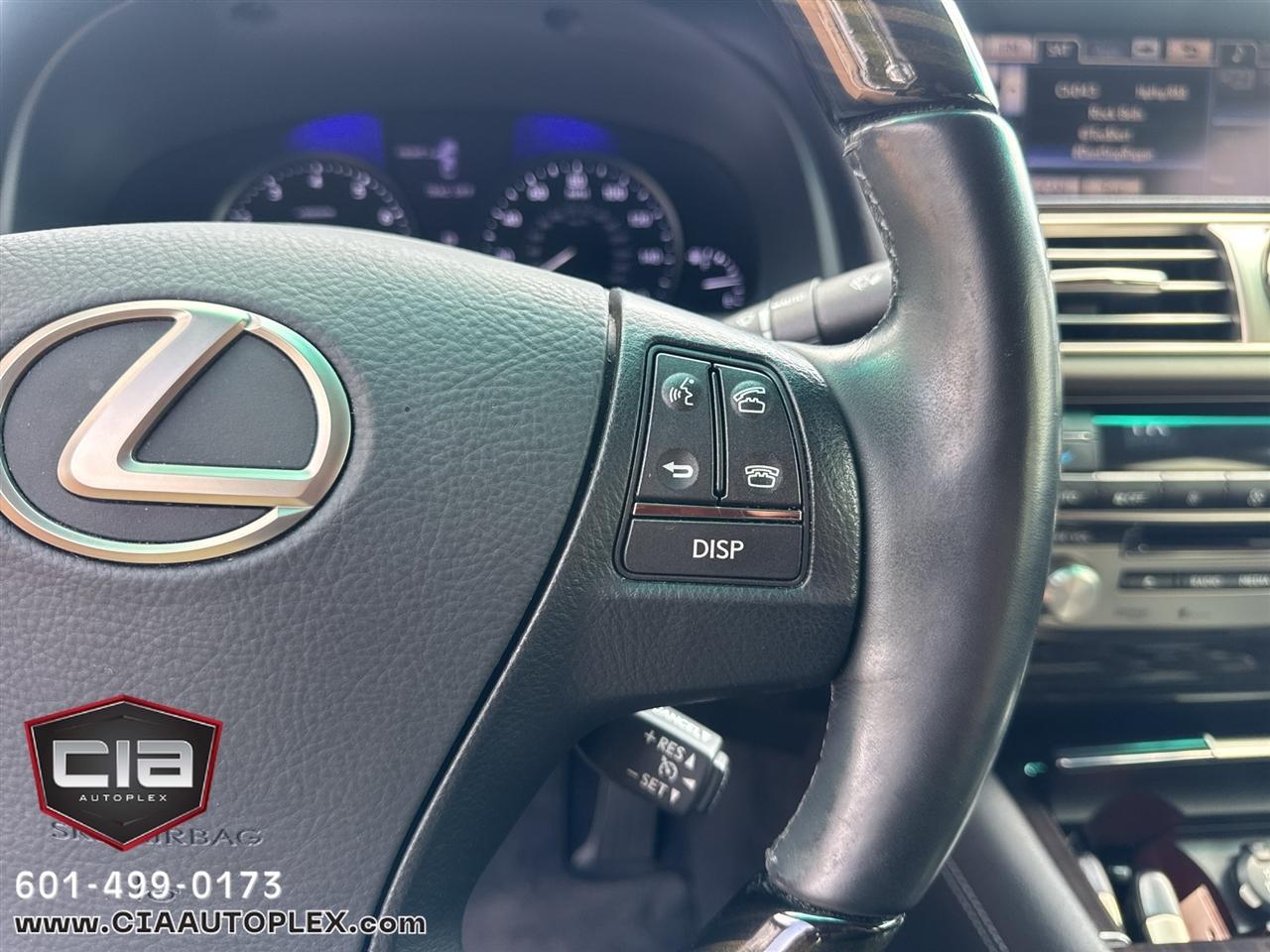 Lexus LS 460 4dr Sdn RWD 2013
