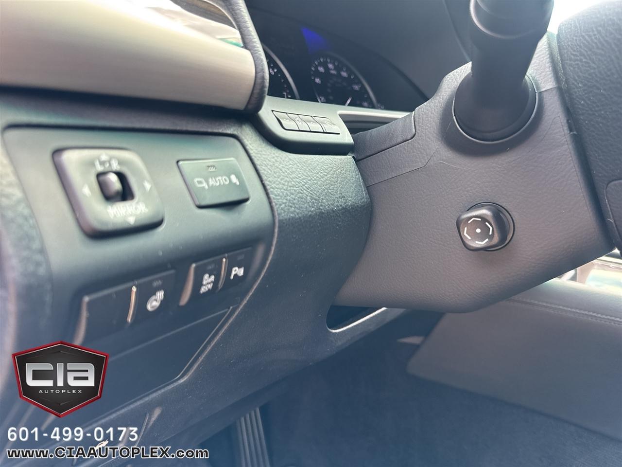 Lexus LS 460 4dr Sdn RWD 2013
