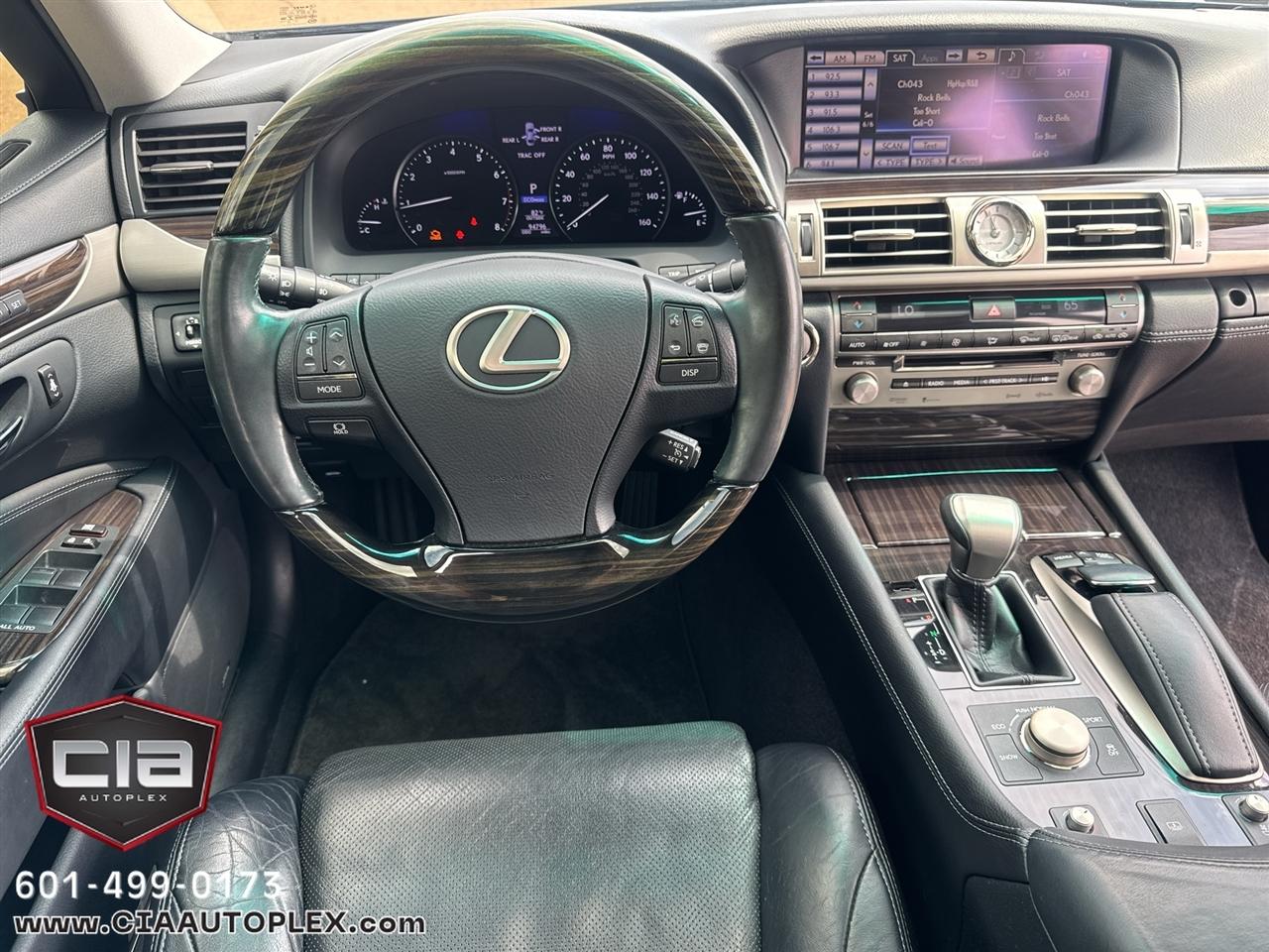 Lexus LS 460 4dr Sdn RWD 2013