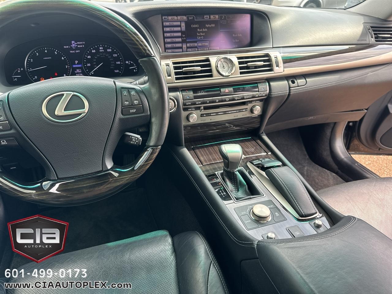 Lexus LS 460 4dr Sdn RWD 2013