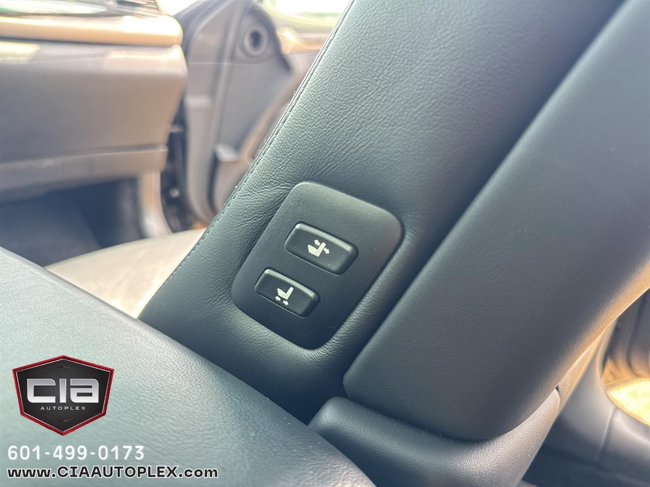 Lexus LS 460 4dr Sdn RWD 2013
