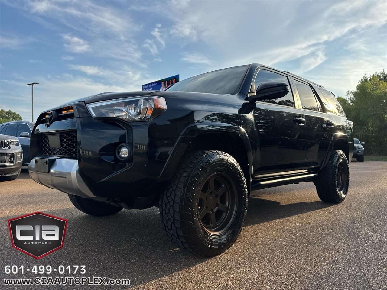 Toyota 4Runner TRD Off Road 4WD (Natl) 2021