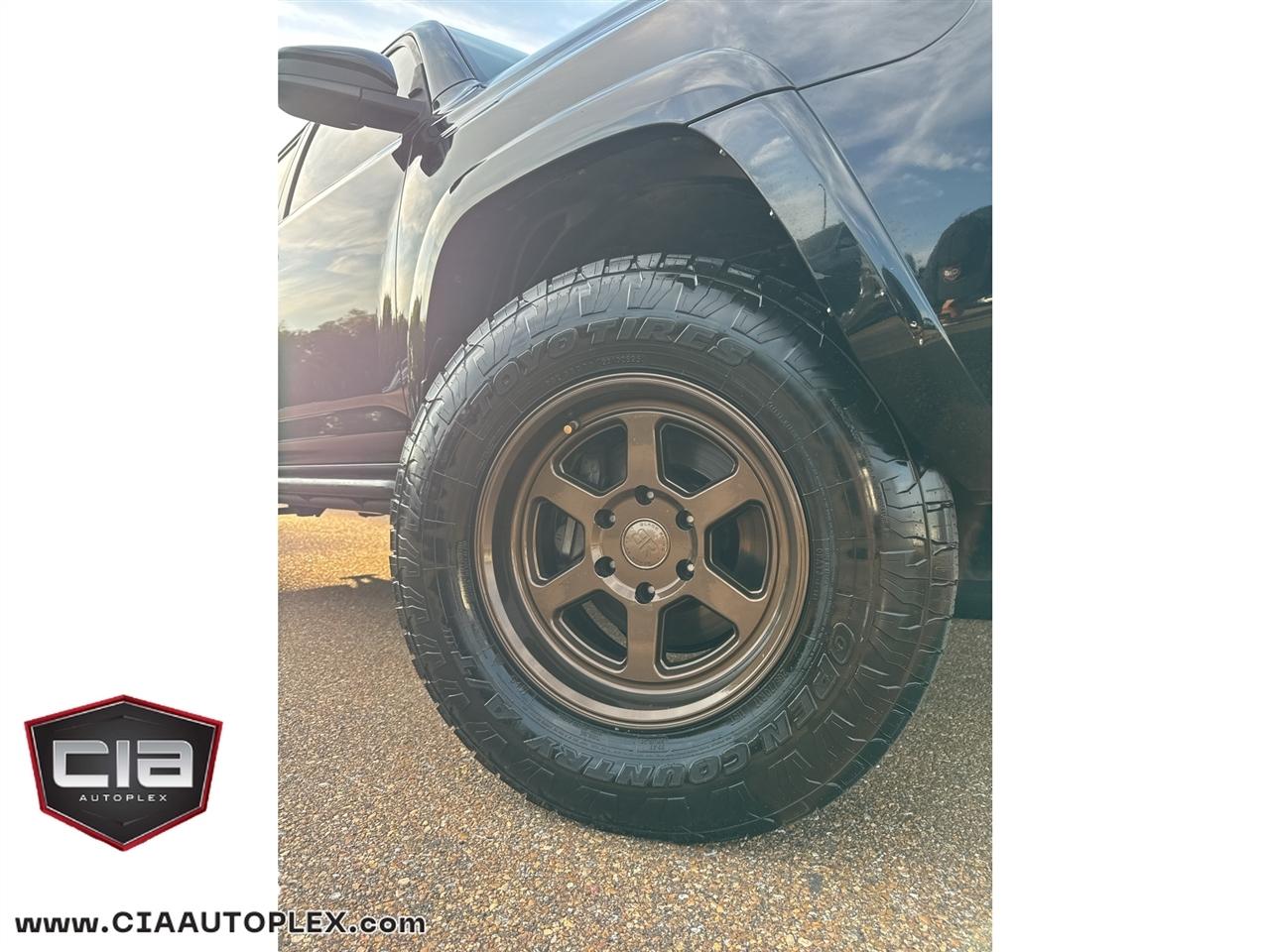 Toyota 4Runner TRD Off Road 4WD (Natl) 2021