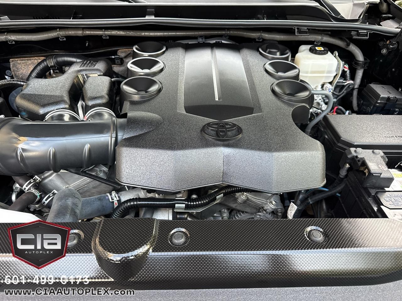 Toyota 4Runner TRD Off Road 4WD (Natl) 2021