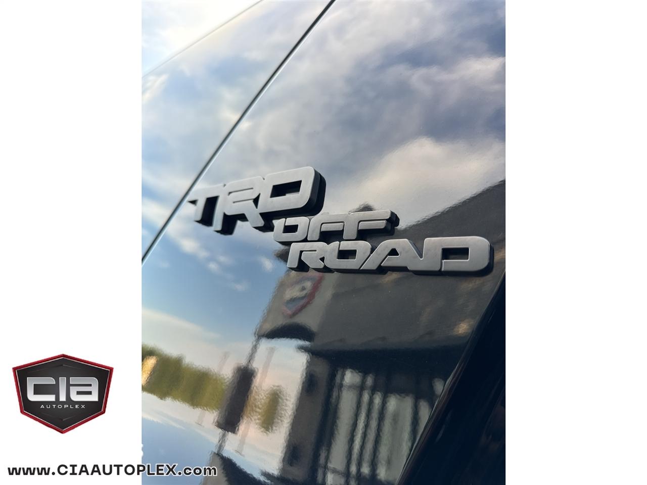 Toyota 4Runner TRD Off Road 4WD (Natl) 2021