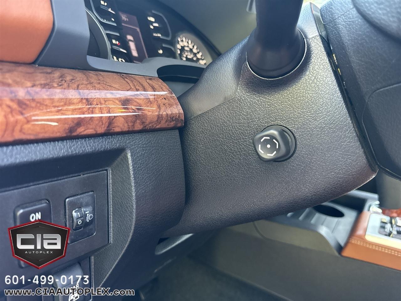 Toyota Tundra 4WD 1794 Edition CrewMax 5.5' Bed 5.7L (Natl) 2020