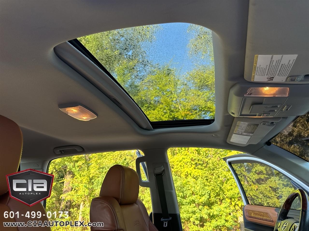 Toyota Tundra 4WD 1794 Edition CrewMax 5.5' Bed 5.7L (Natl) 2020