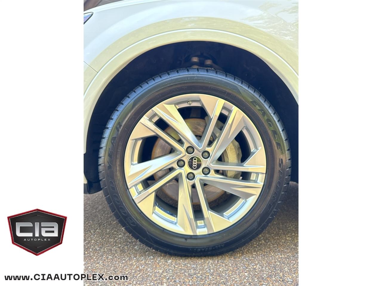 Audi Q7 Premium Plus 45 TFSI quattro 2023