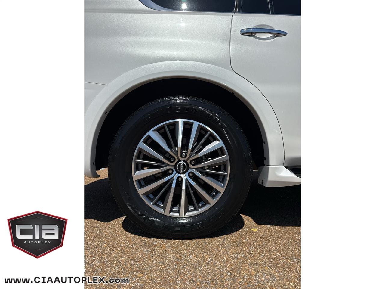Nissan Armada 4x2 SL 2023