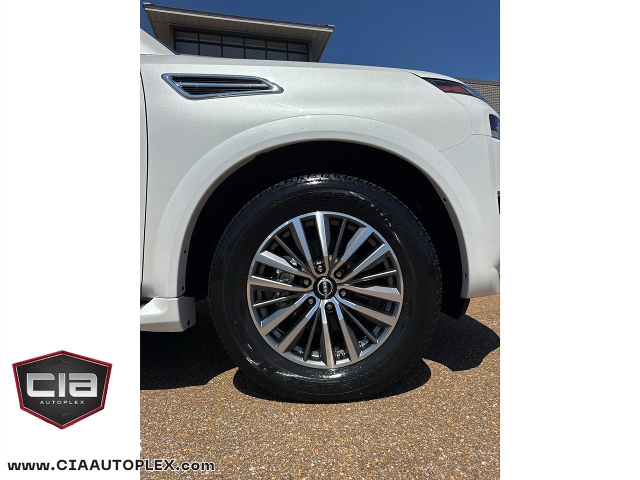 Nissan Armada 4x2 SL 2023