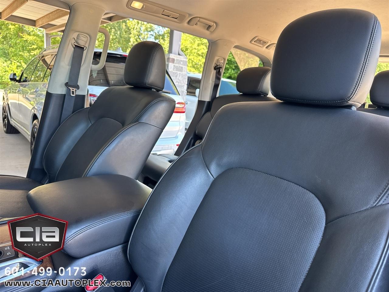 Nissan Armada 4x2 SL 2023