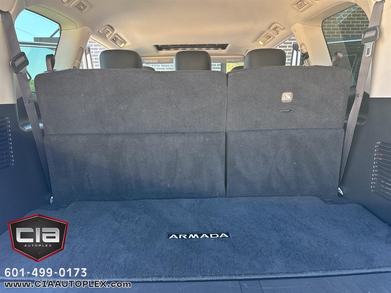 Nissan Armada 4x2 SL 2023