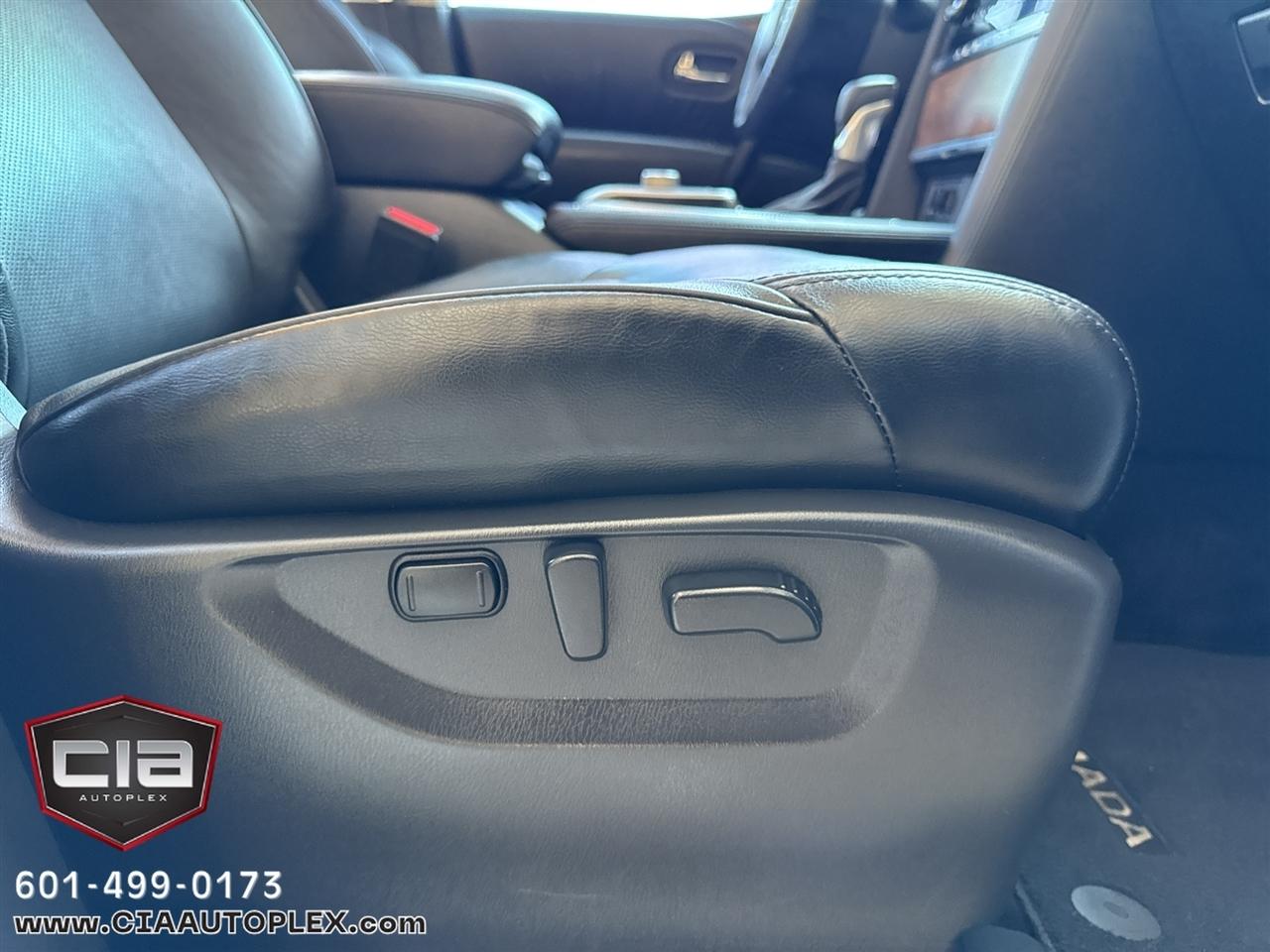 Nissan Armada 4x2 SL 2023