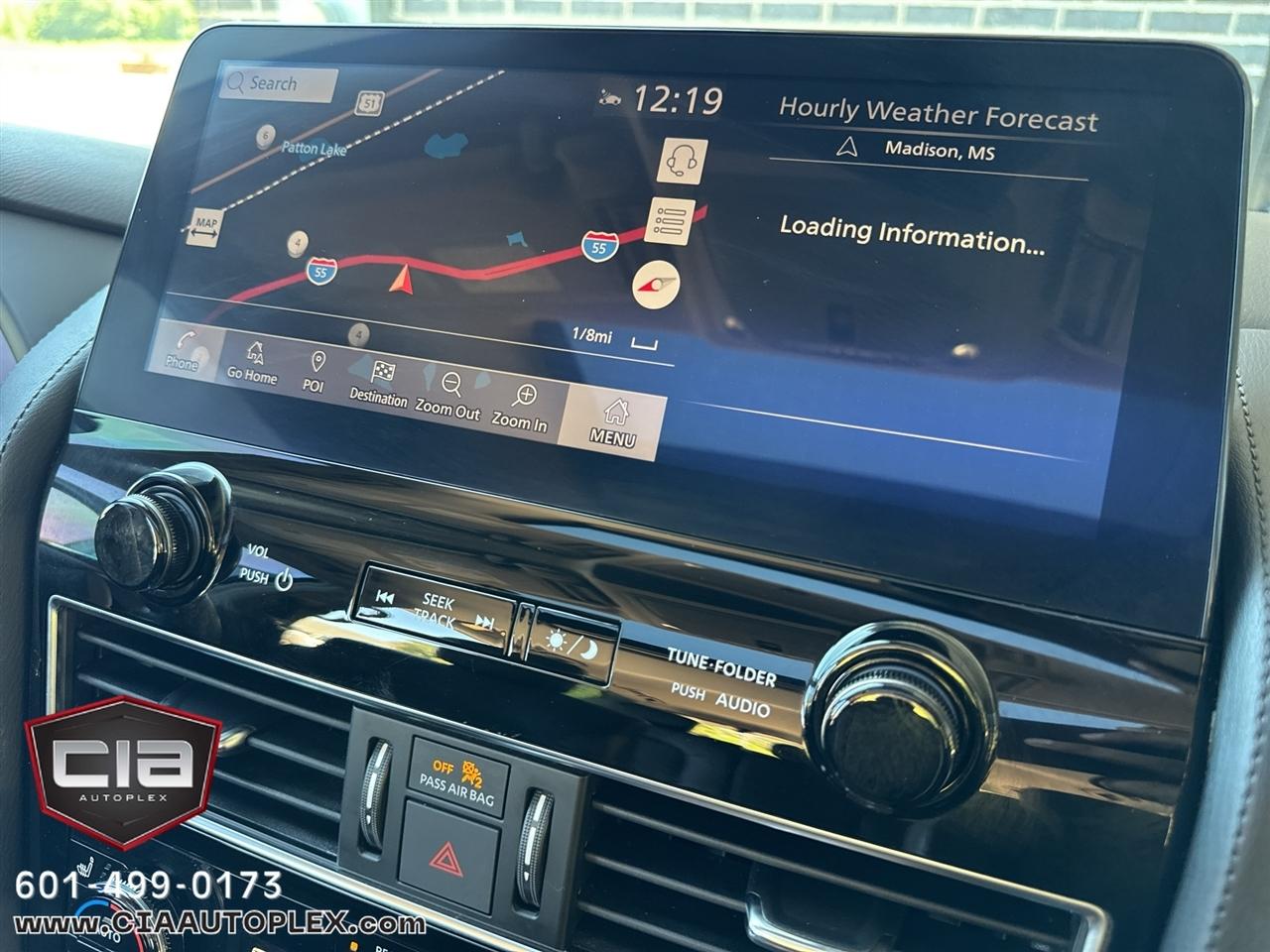 Nissan Armada 4x2 SL 2023
