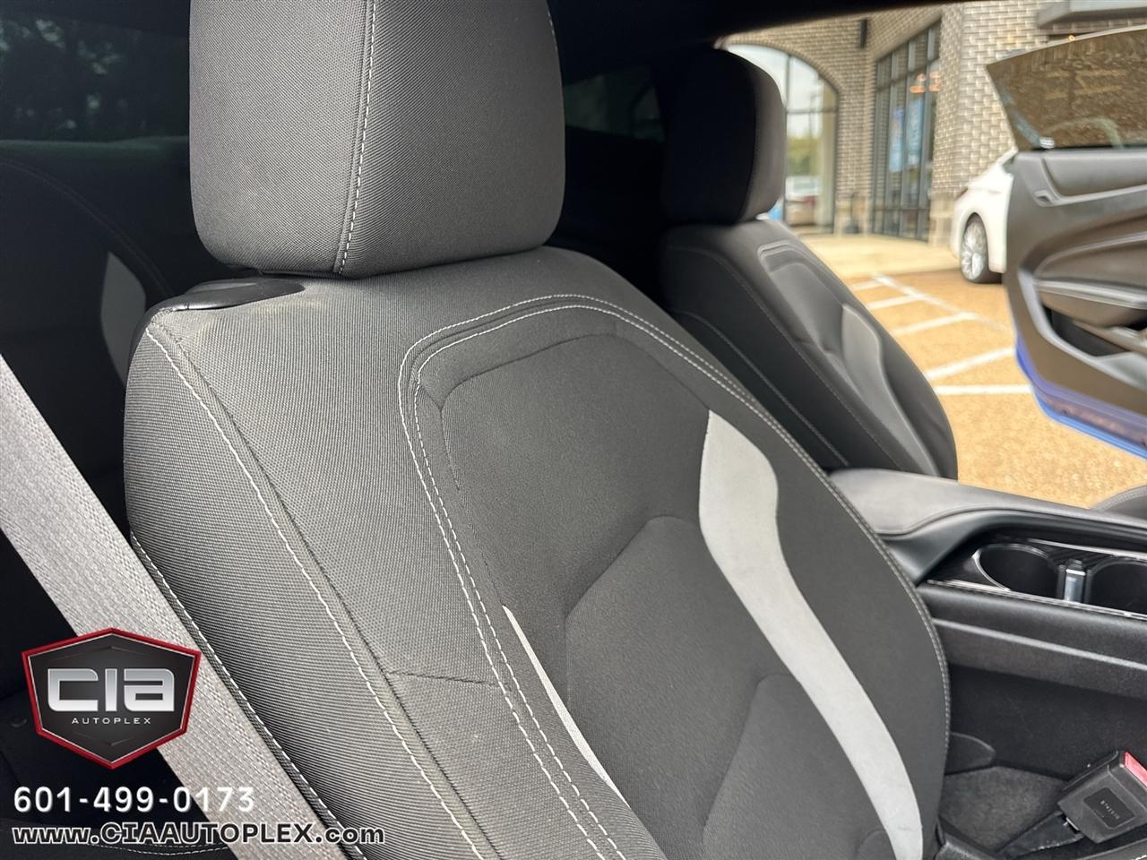 Chevrolet Camaro 2dr Cpe 1SS 2019