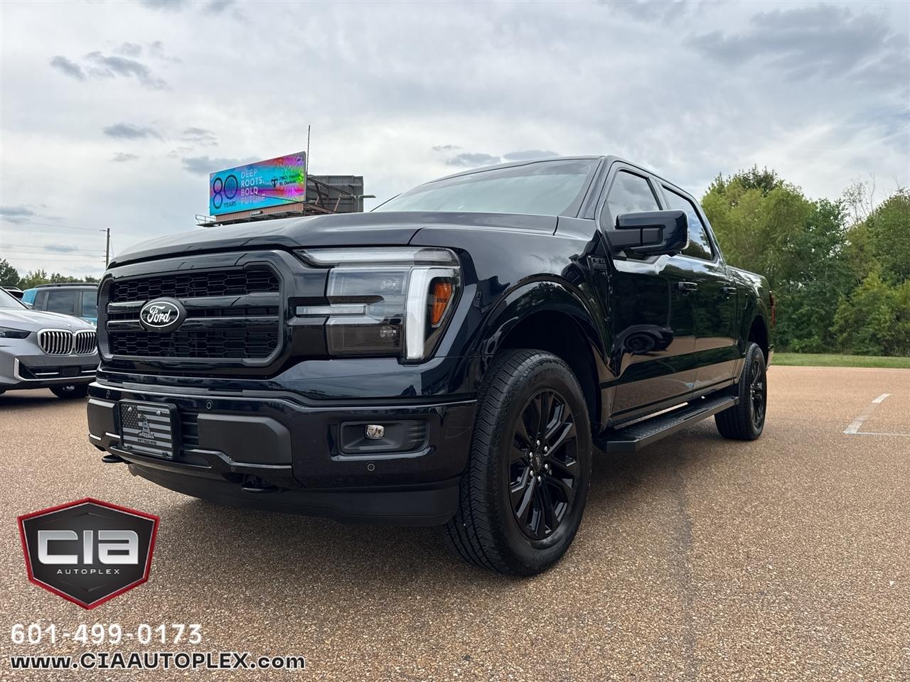 Ford F-150 Lariat 4WD SuperCrew 5.5' Box 2025