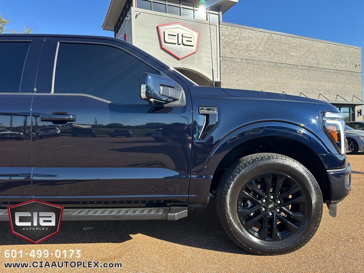 Ford F-150 photo 7