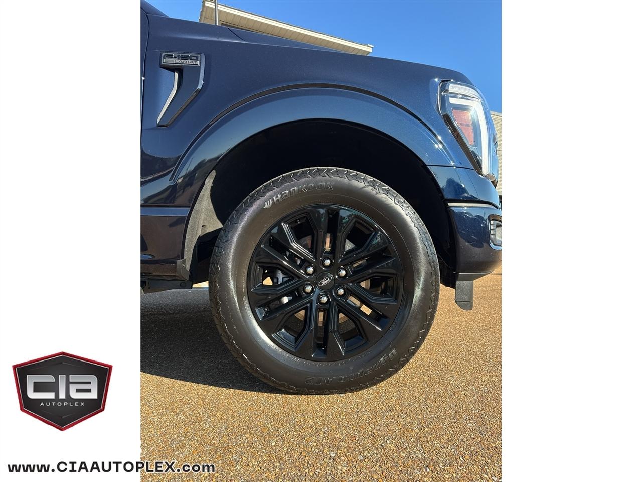 Ford F-150 photo 12