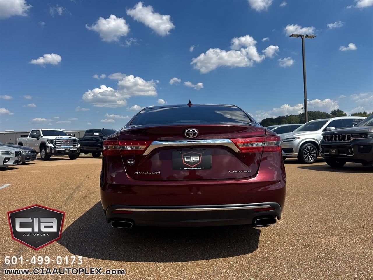 Toyota Avalon photo 3