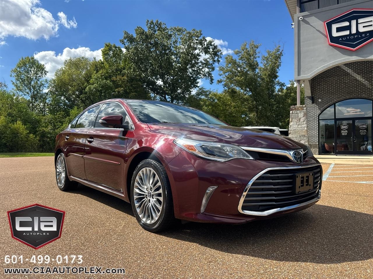 2017 Toyota Avalon XLE (Natl)